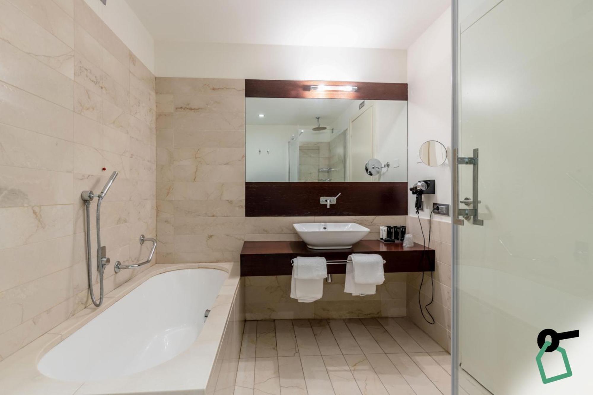 Hotiday Room Collection - بيزا المظهر الخارجي الصورة